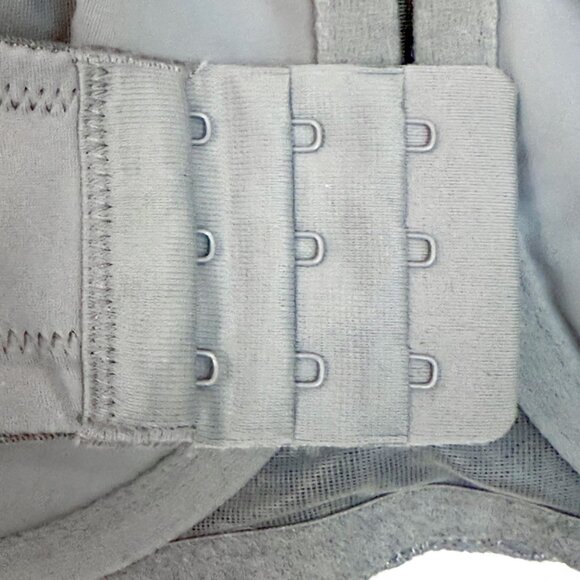 Olga Pretty Lace Cami Bra 42C Gray Floral Full Coverage Underwire Softcore - Picture 6 of 7